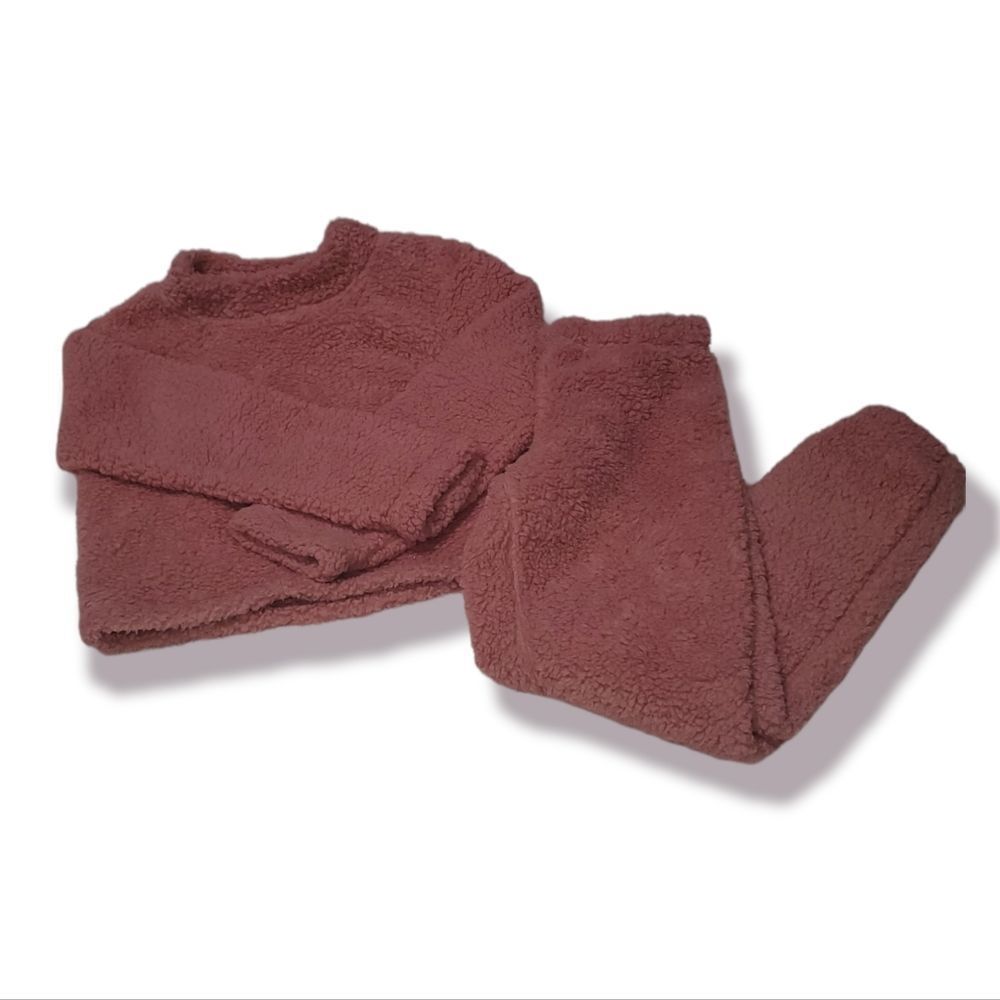 Old Navy Cozy Sherpa Cowl-Neck Pajamas size:large (10/12)